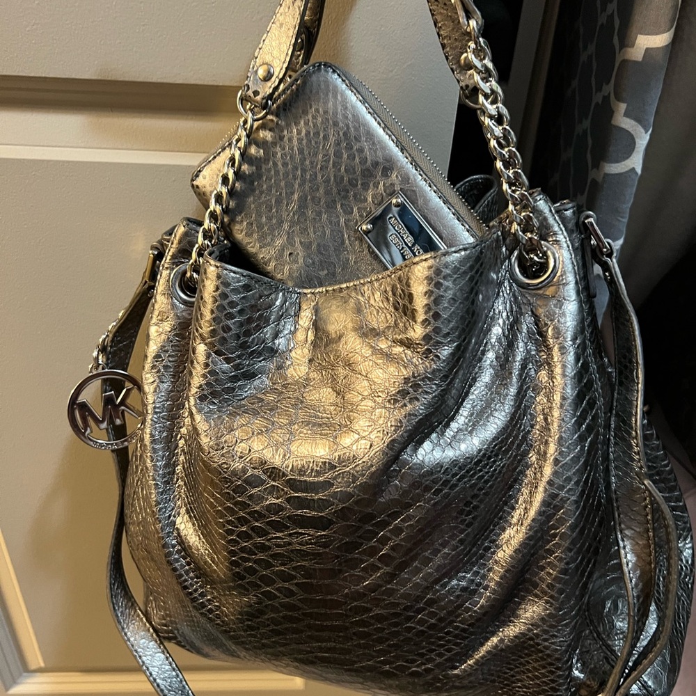 Michael Kors Metallic Shoulder Bag